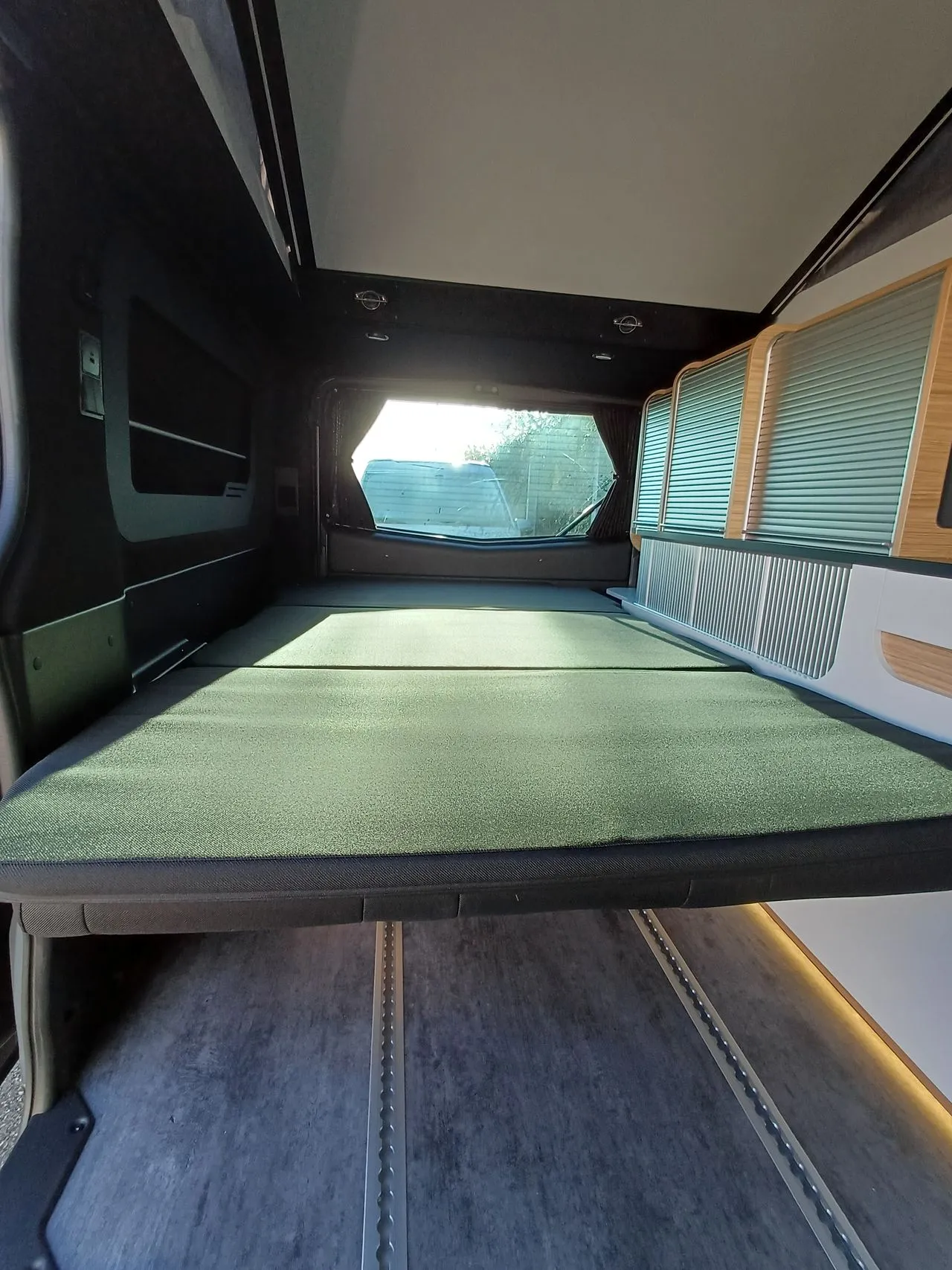 Van aménagé - Pilote - CV 545 BC EVIDENCE - 2026