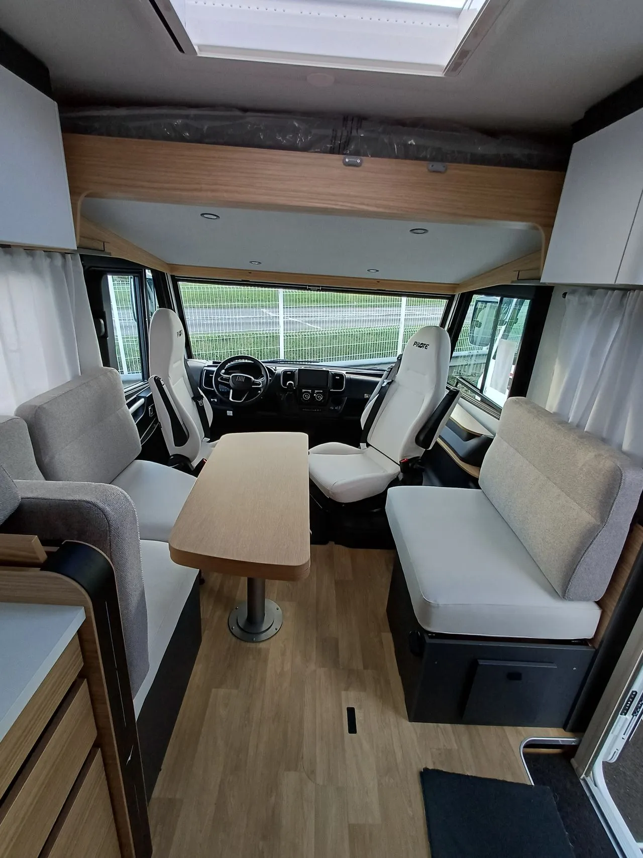 Camping-car - Pilote - G 740 FC EVIDENCE - 2026