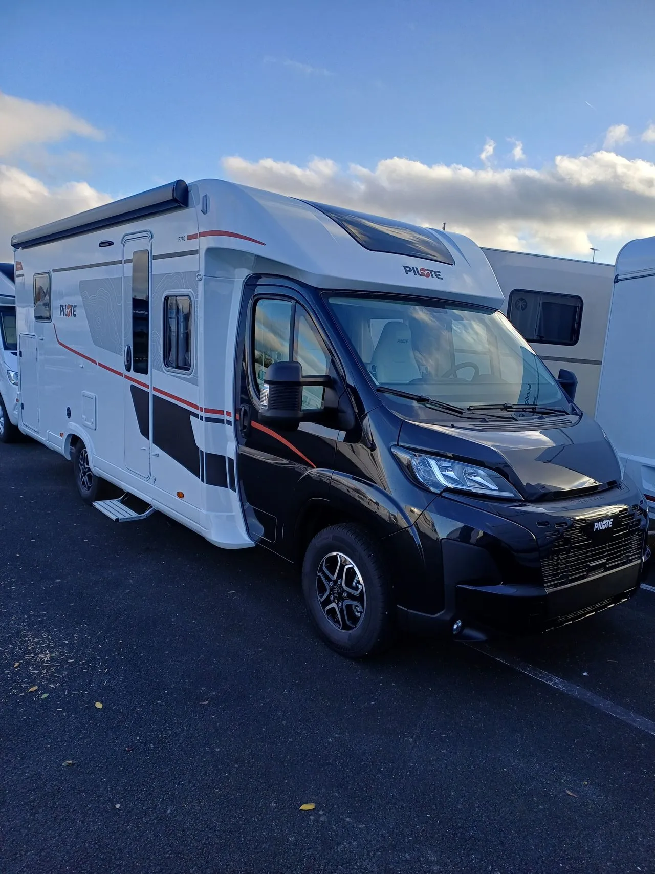 Camping-car - Pilote - P 740 FC EVIDENCE - 2026