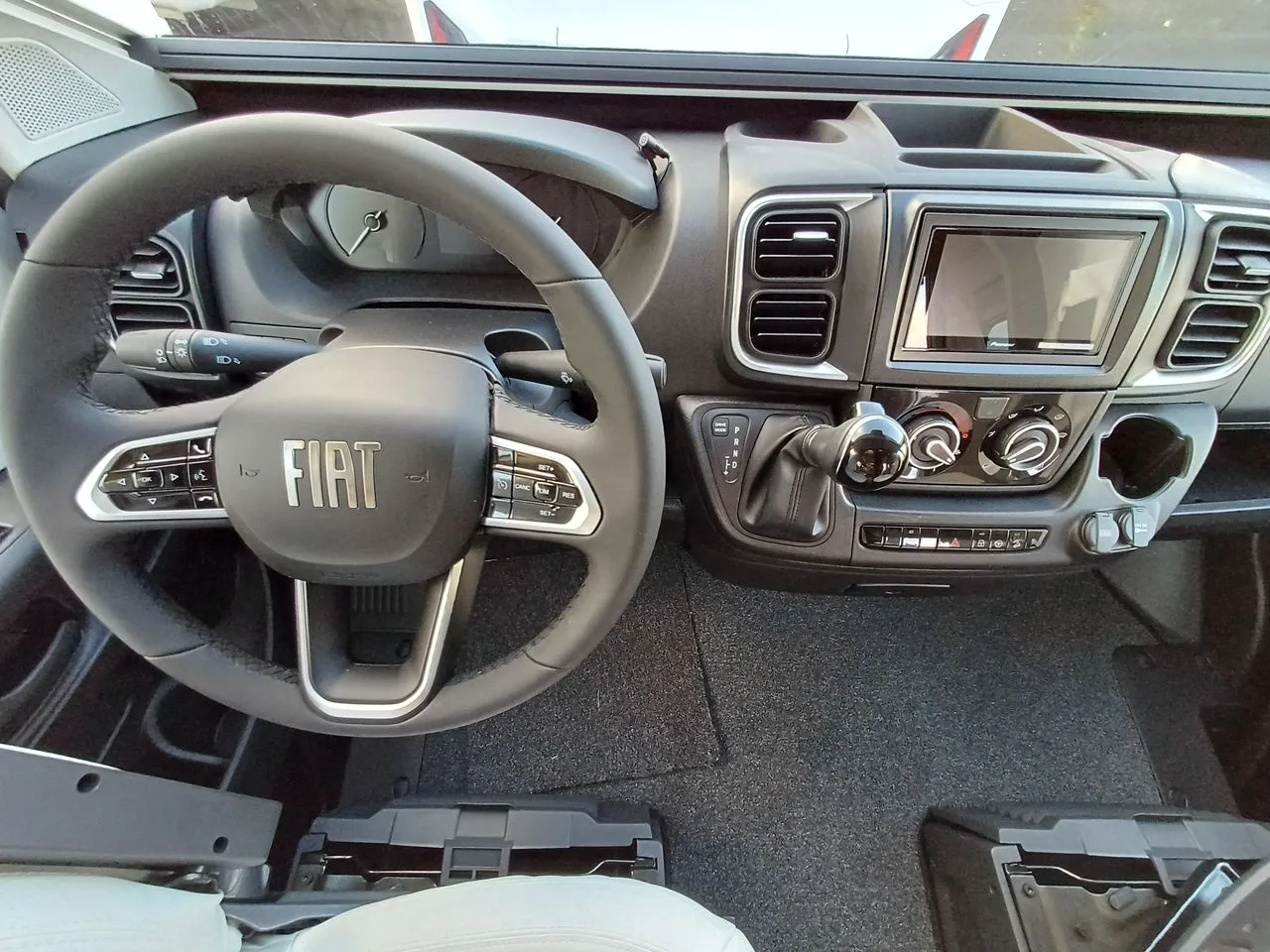 Camping-car - Pilote - P 740 FC EVIDENCE - 2026