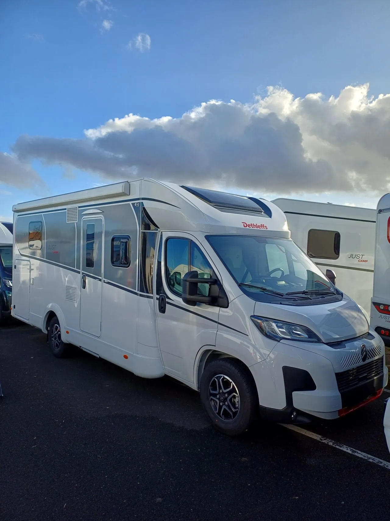 JUST CAMP T 7052 DBL ACTIVE