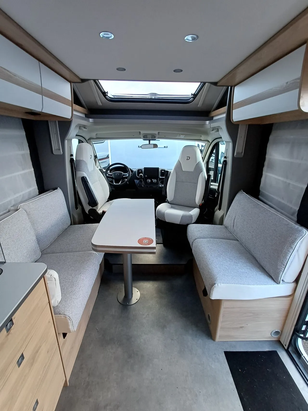 Camping-car - Dethleffs - JUST CAMP T 7052 DBL ACTIVE - 2026