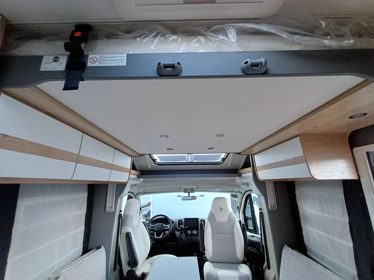 Camping-car - Dethleffs - JUST CAMP T 7052 DBL ACTIVE - 2026