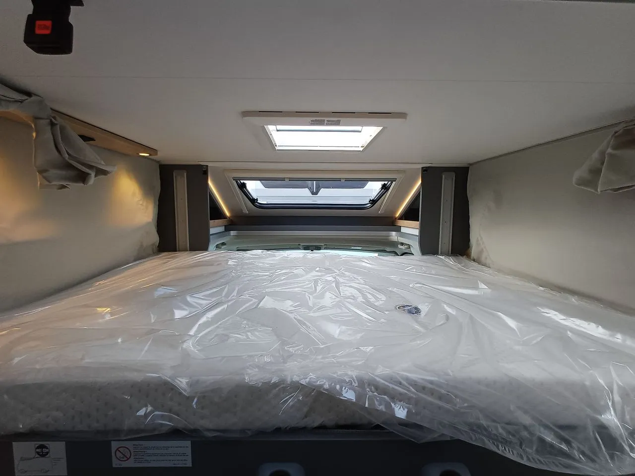 Camping-car - Dethleffs - JUST CAMP T 7052 DBL ACTIVE - 2026