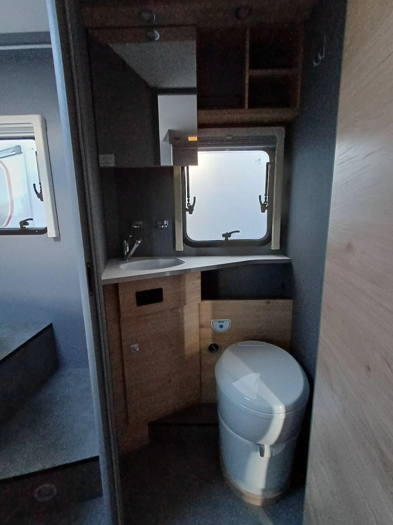 Camping-car - Dethleffs - JUST CAMP T 7052 DBL ACTIVE - 2026