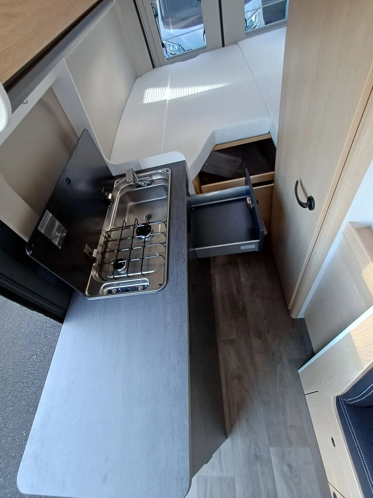 Fourgon aménagé - Sunlight - CLIFF 640 - 2026