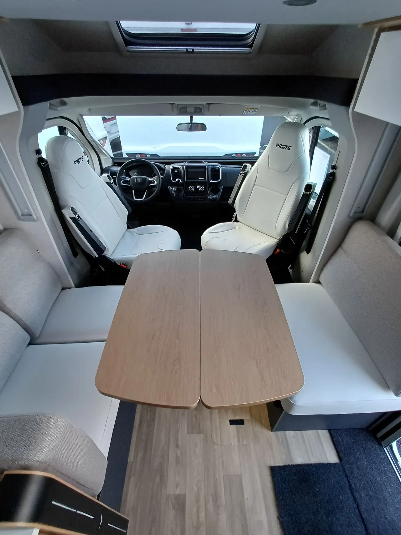 Camping-car - Pilote - P 720 FC EVIDENCE - 2026