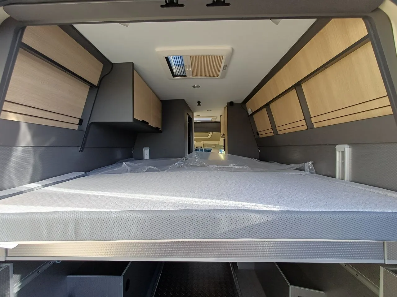 Fourgon aménagé - Dreamer - CAMPERSPORT FUN + - 2026