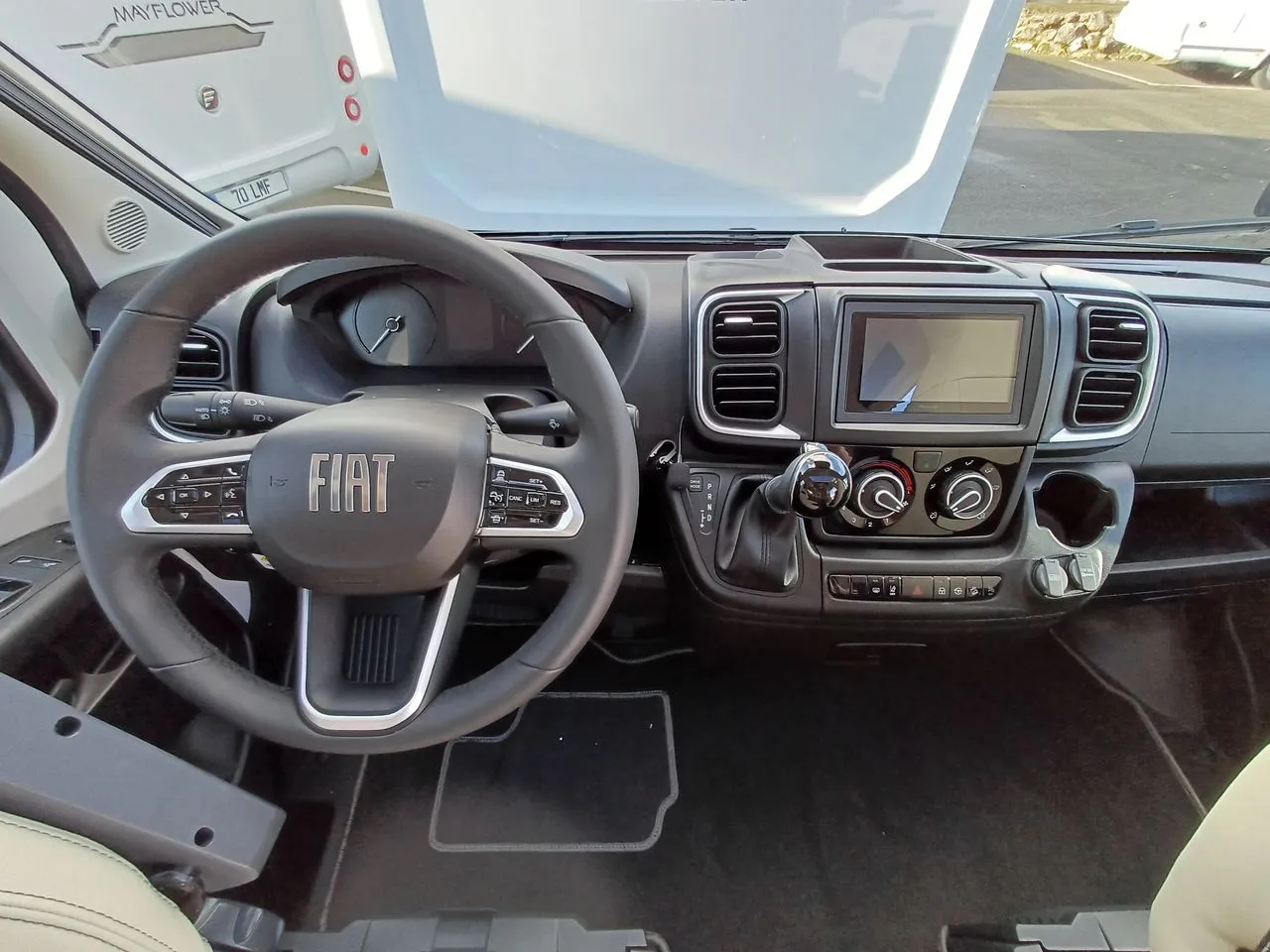 Fourgon aménagé - Fleurette - BLACK PEARL 59 LT - 2026