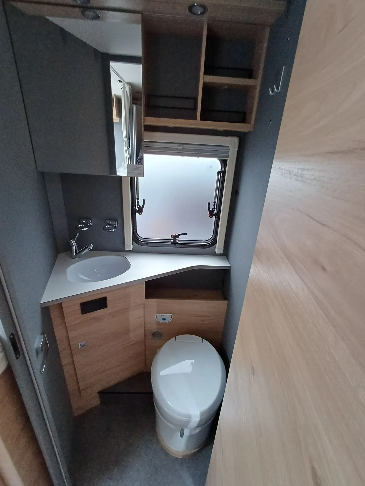 Camping-car - Dethleffs - JUST CAMP T 7052 EBL ACTIVE - 2026