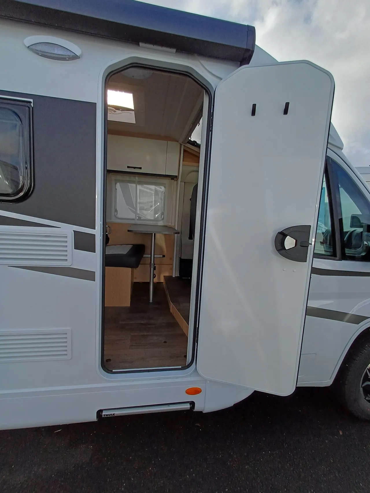 Camping-car - Sunlight - V69 ADVENTURE - 2026