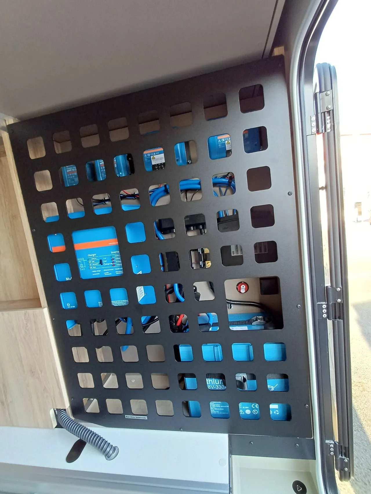 Camping-car - Eura Mobil - X TURA 686 EF - 2026