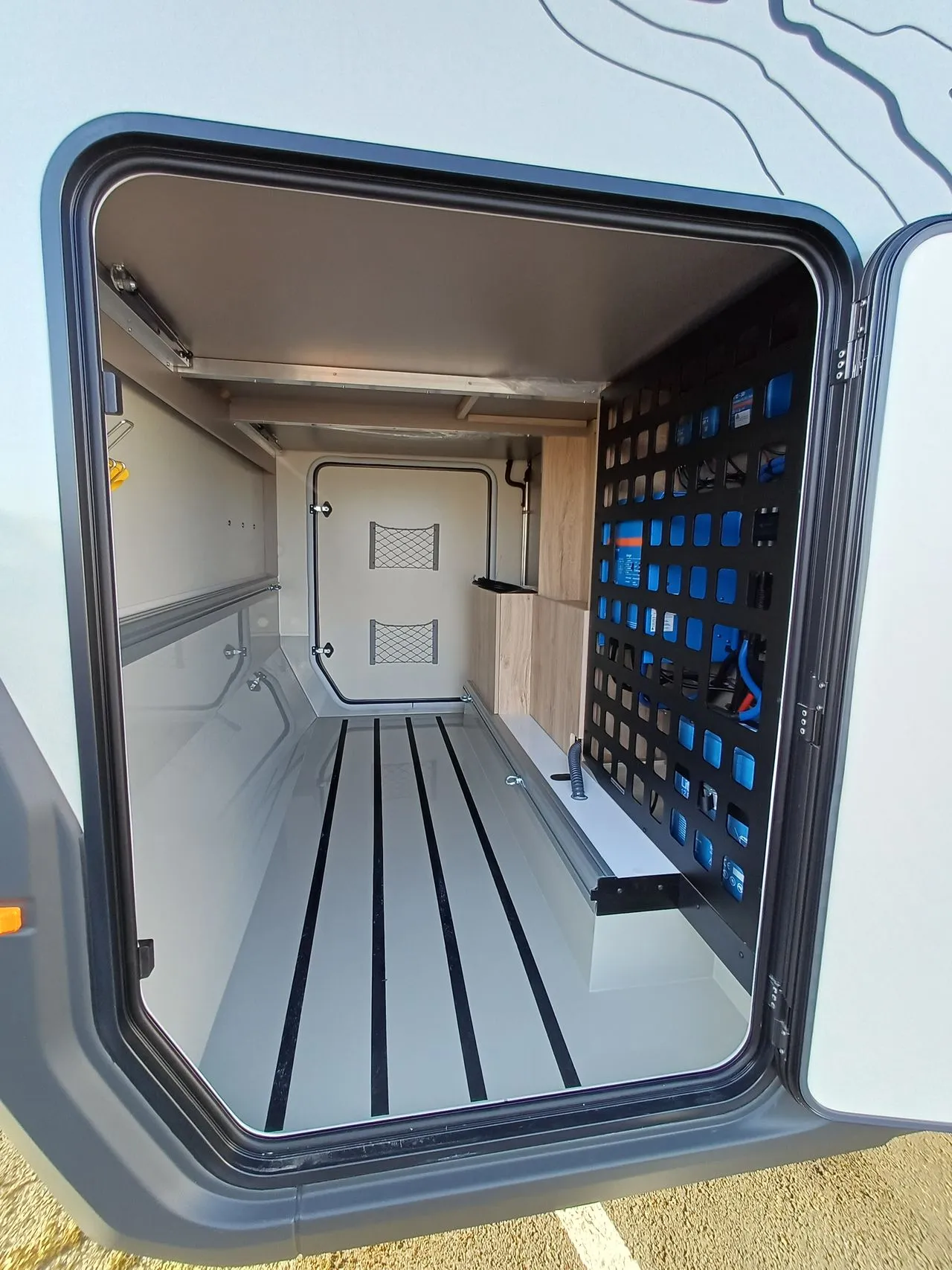 Camping-car - Eura Mobil - X TURA 686 EF - 2026