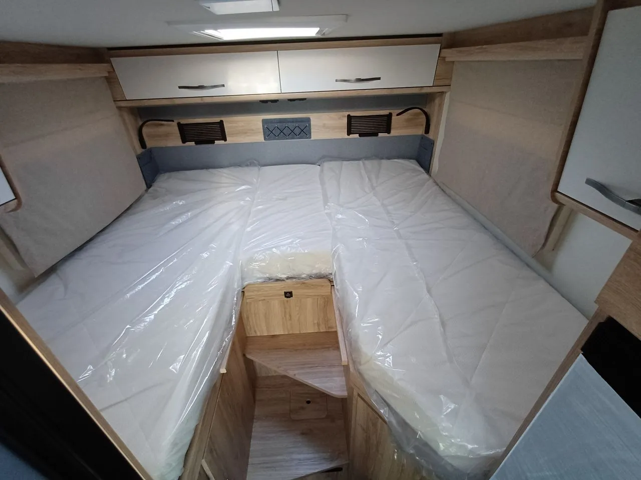 Camping-car - Eura Mobil - X TURA 686 EF - 2026