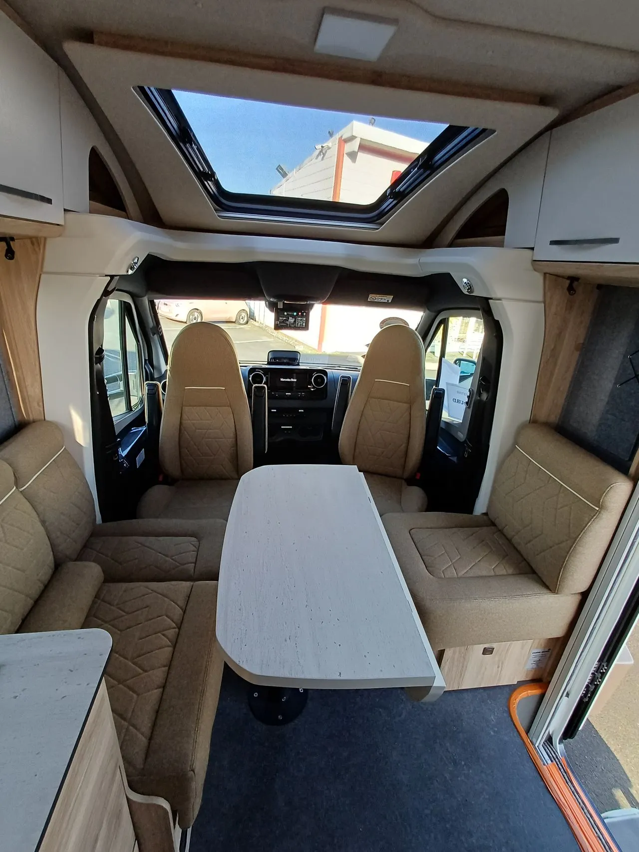 Camping-car - Eura Mobil - X TURA 686 EF - 2026