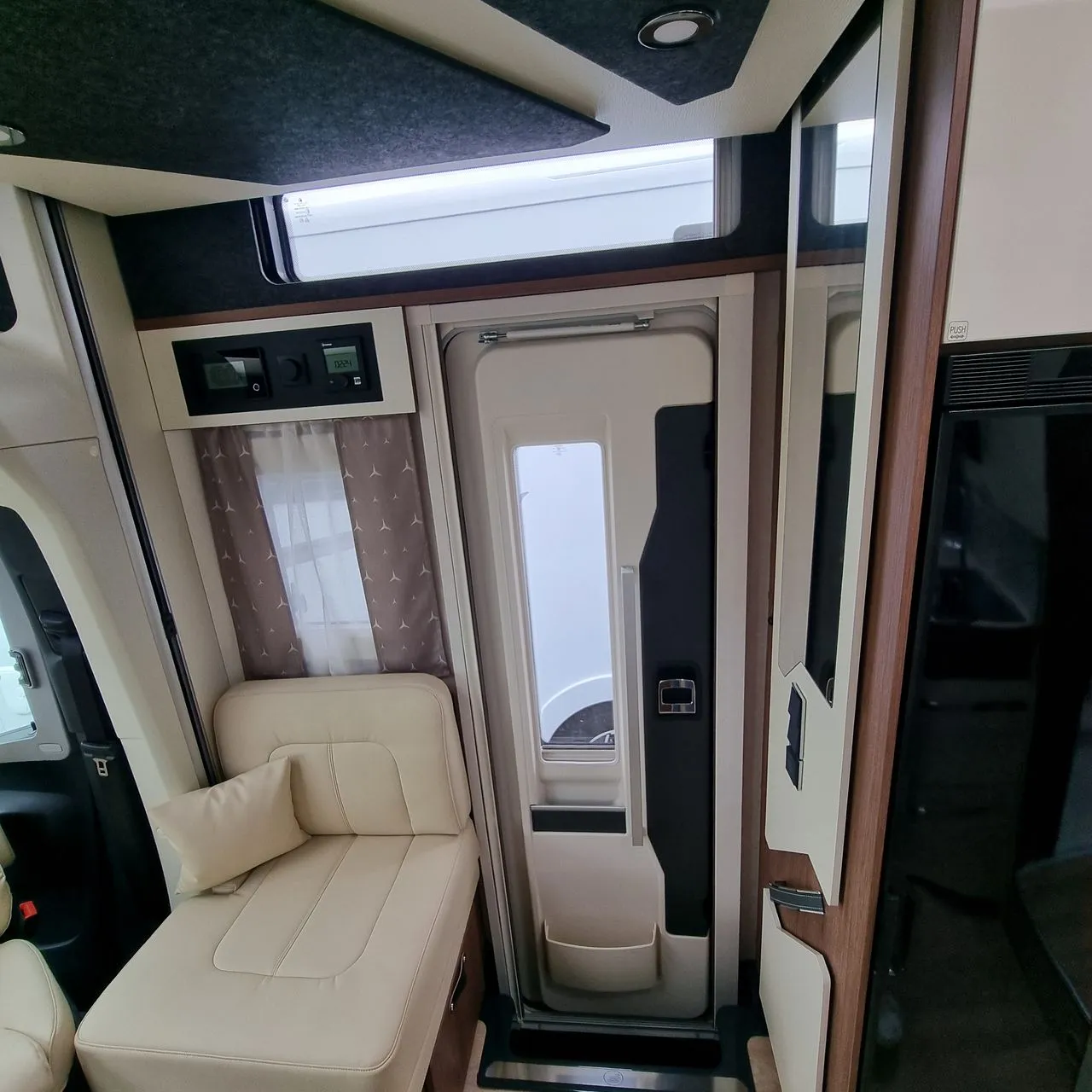 Camping-car - Fleurette - ELISTER 73 LMF - 2025