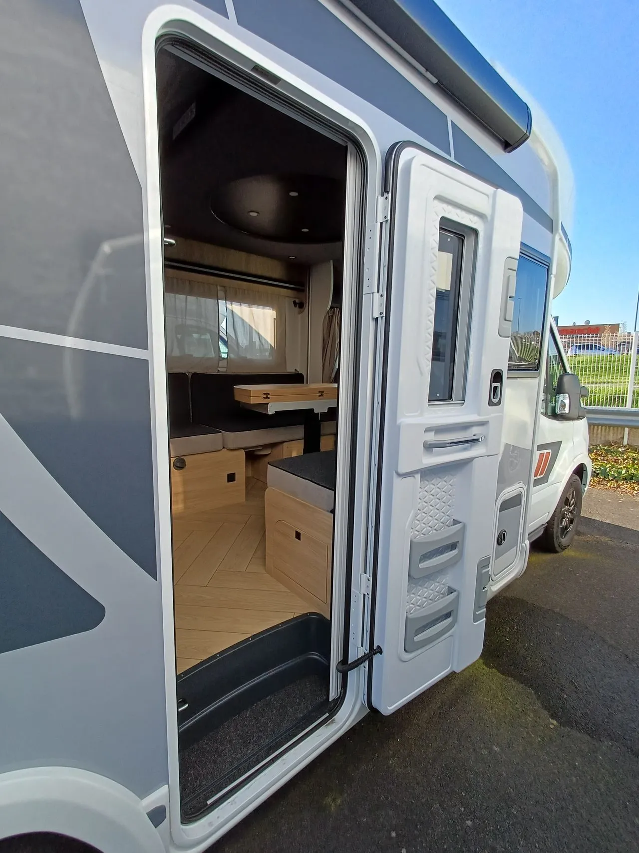 Camping-car - Challenger - 380 GRAPHITE EDITION - 2026