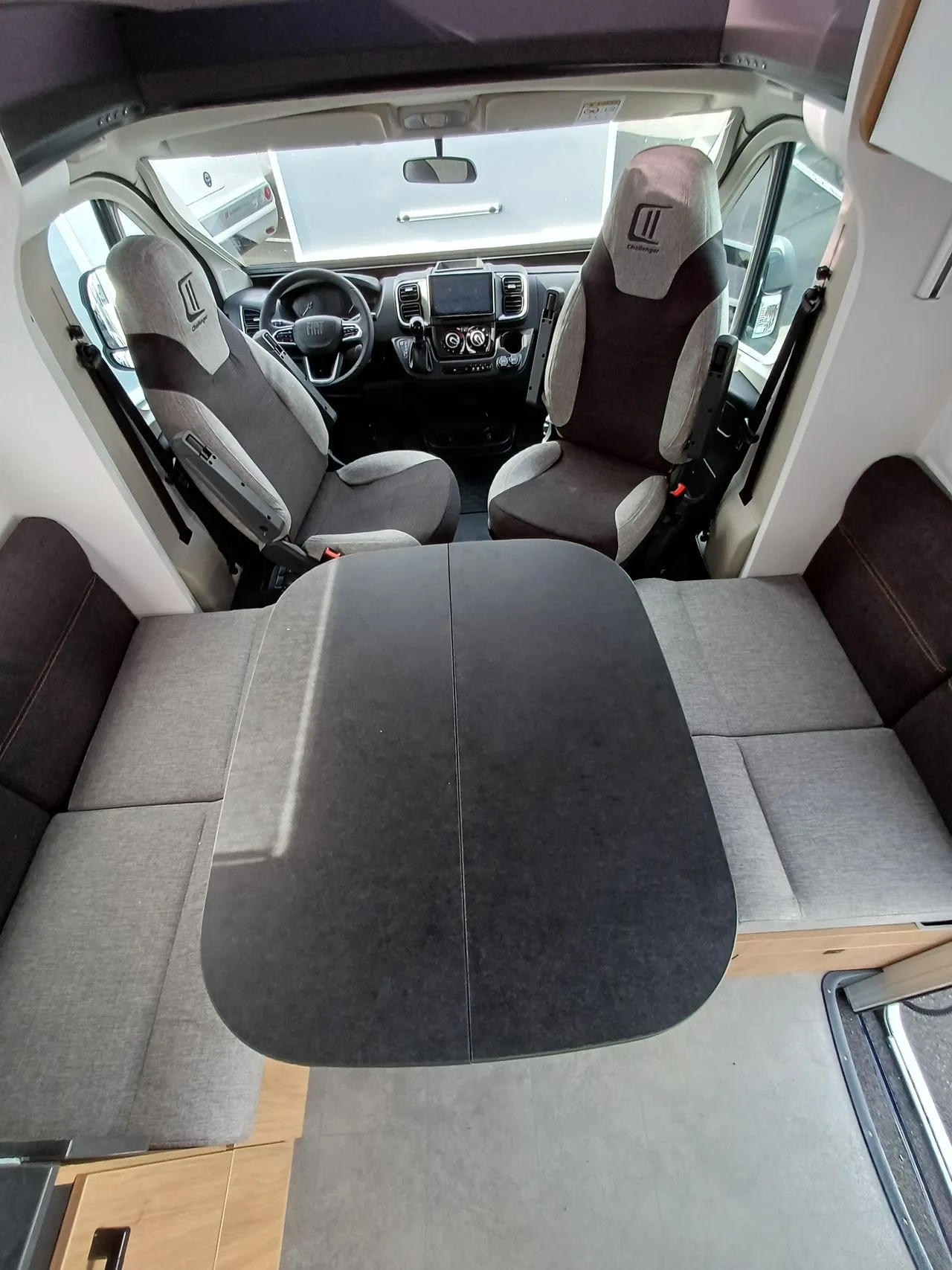 Camping-car - Challenger - 318 COSY EDITION - 2026