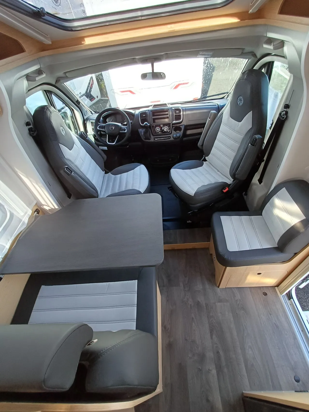 Camping-car - Sunlight - V60 ADVENTURE - 2026