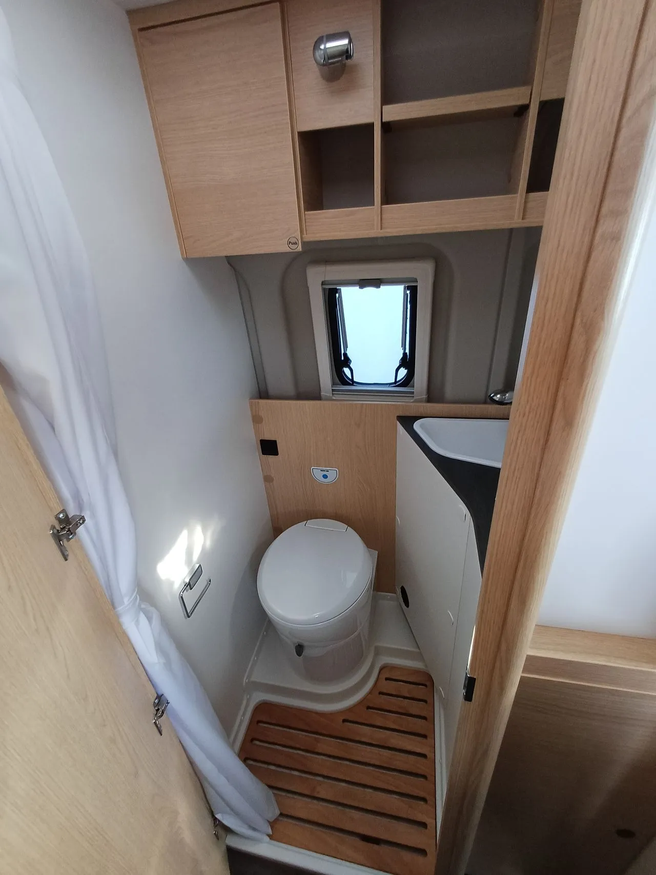 Fourgon aménagé - Sunlight - CLIFF 600 - 2026