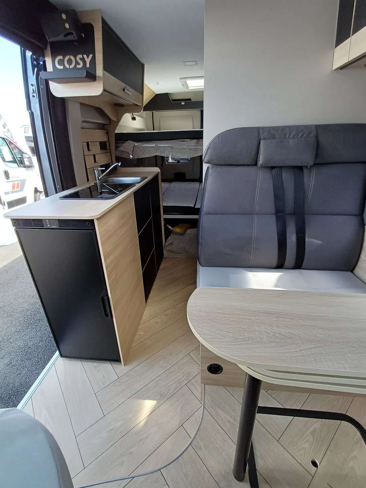 Fourgon aménagé - Challenger - V 114 M COSY EDITION - 2026