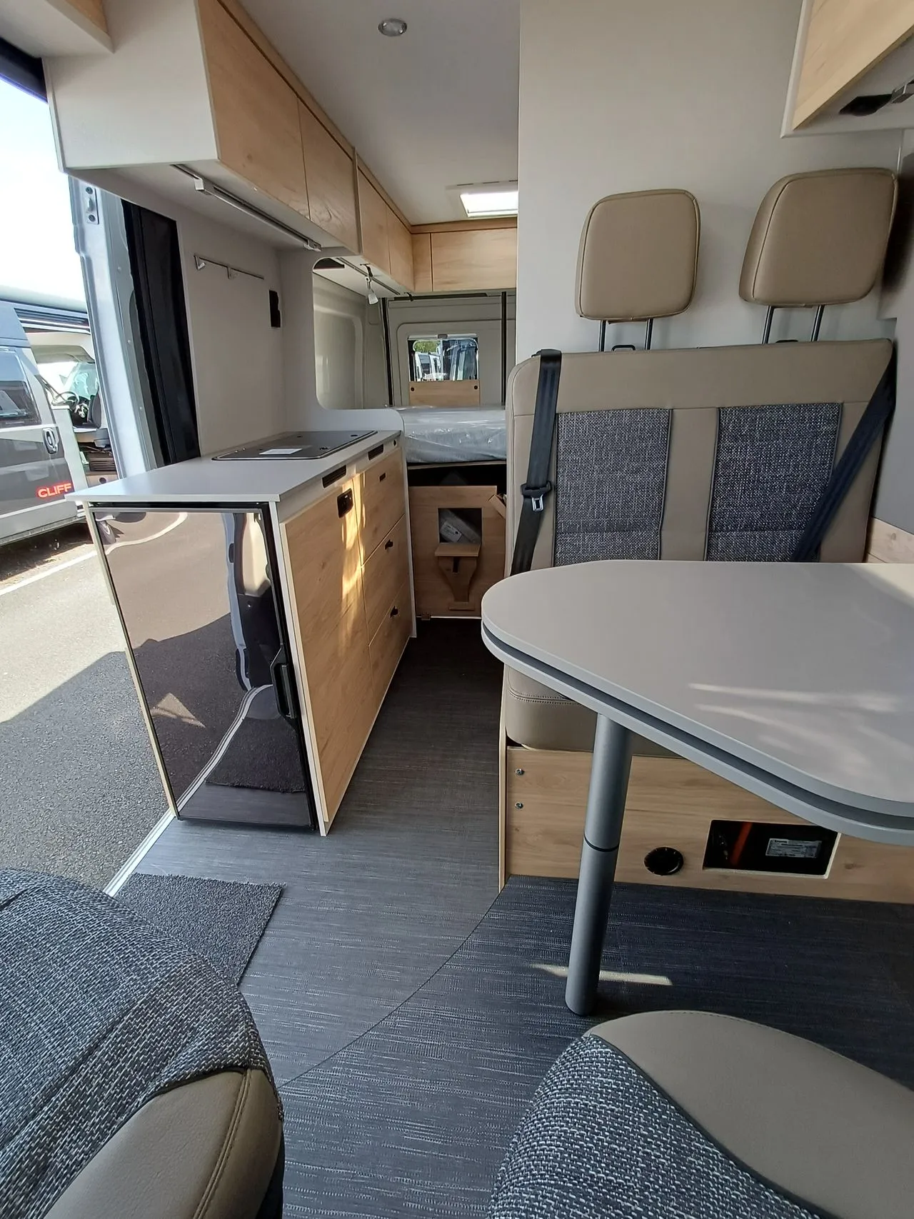 Fourgon aménagé - Dethleffs - GLOBETRAIL 600 DS - 2026