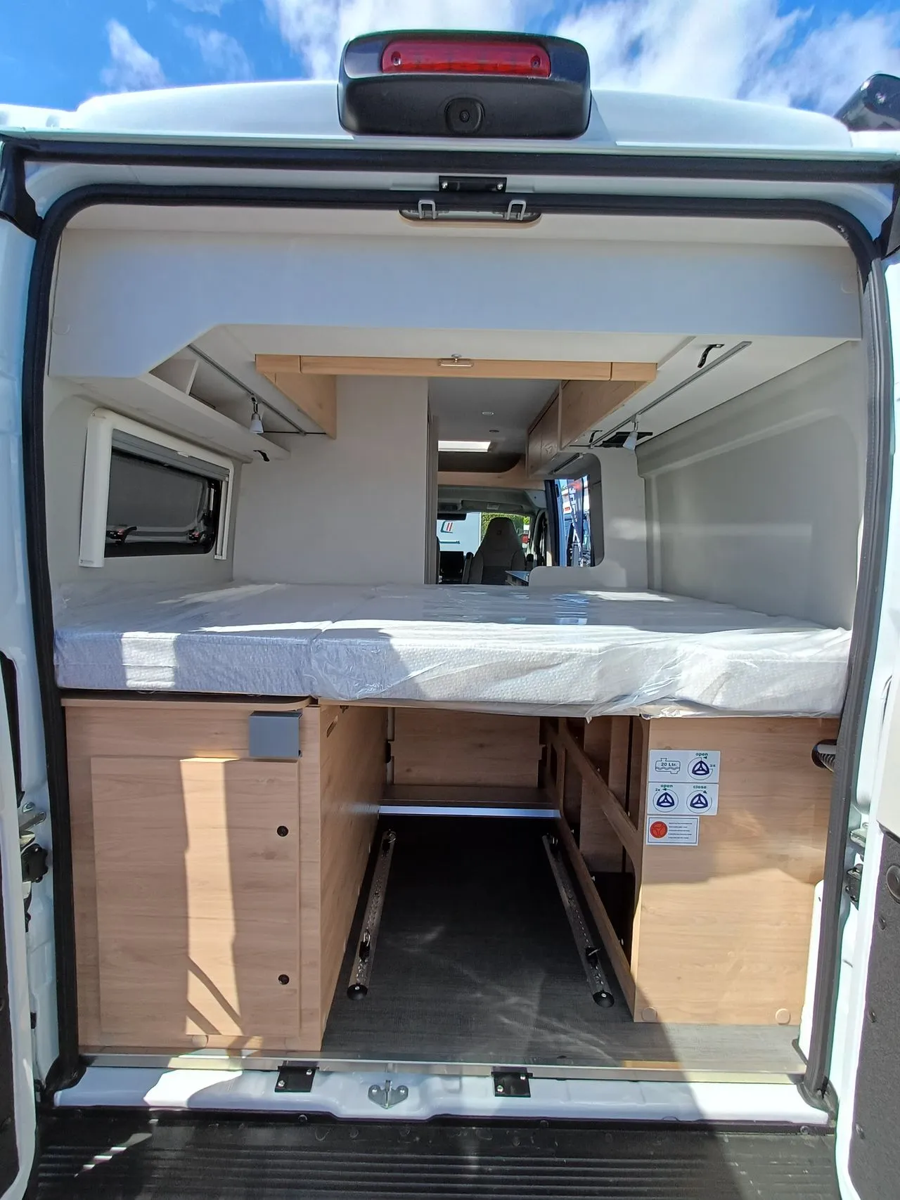 Fourgon aménagé - Dethleffs - GLOBETRAIL 600 DS - 2026