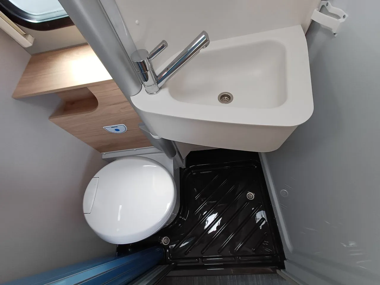 Fourgon aménagé - Dethleffs - GLOBETRAIL 600 DS - 2026