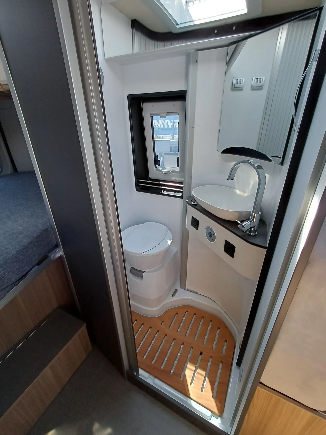 Fourgon aménagé - Possl - SUMMIT 600 PLUS FRENCH EDITION - 2026