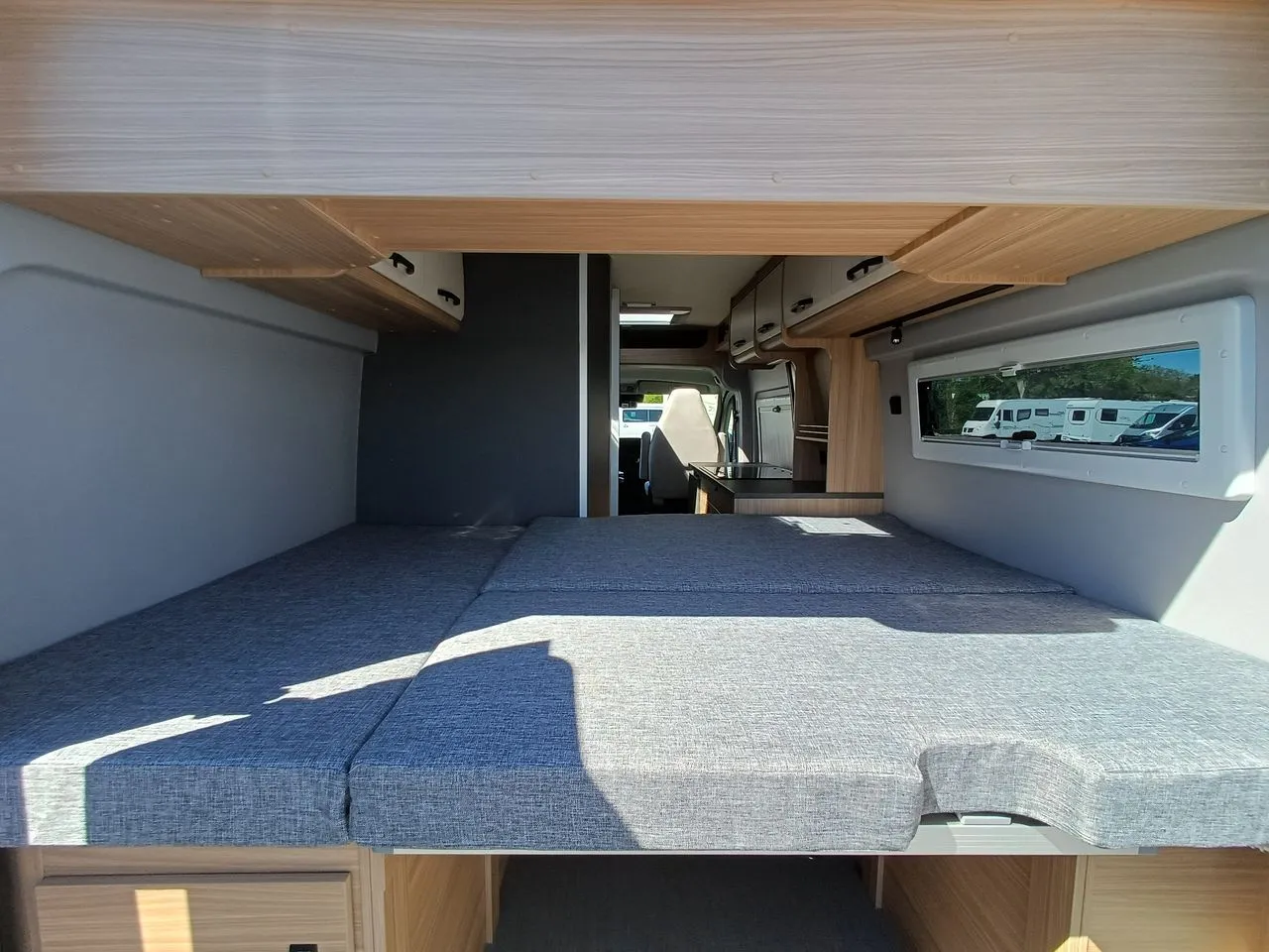 Fourgon aménagé - Possl - SUMMIT 600 PLUS FRENCH EDITION - 2026