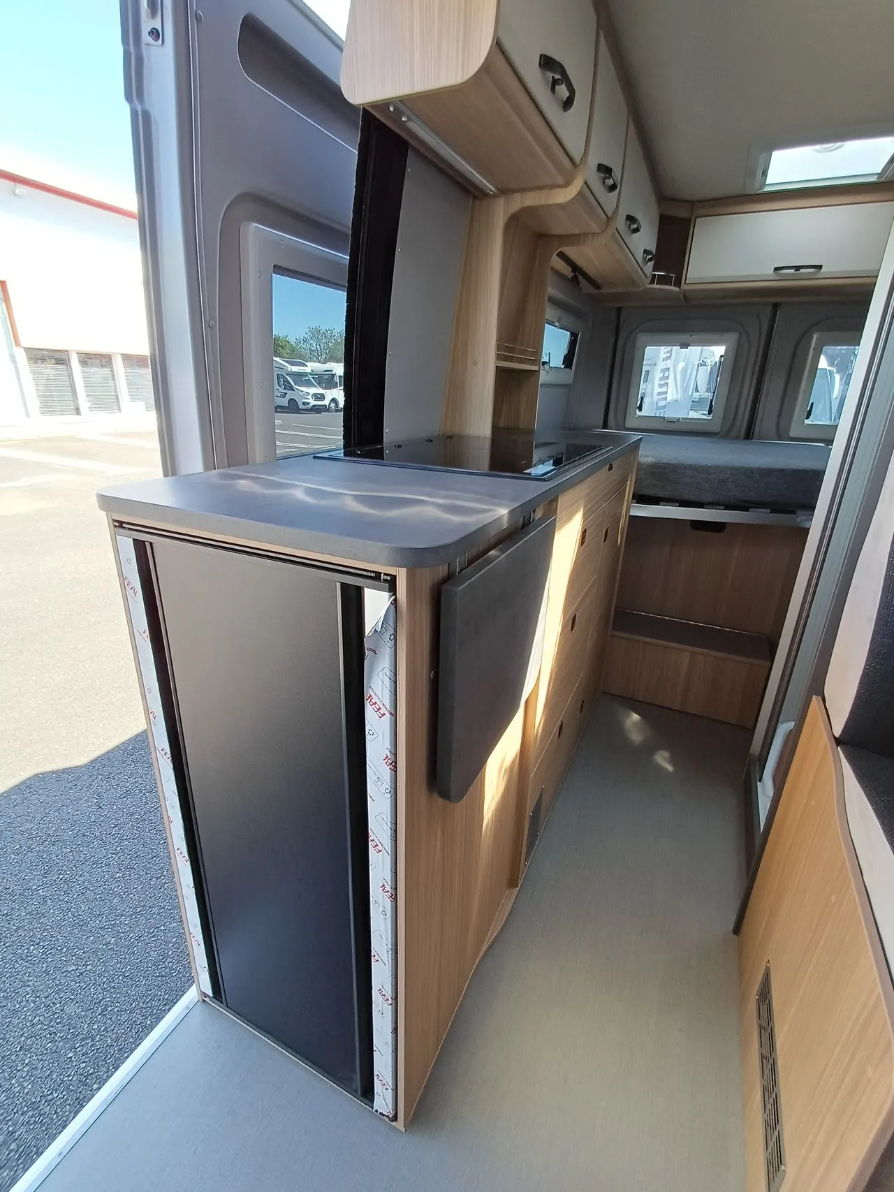 Fourgon aménagé - Possl - SUMMIT 600 PLUS FRENCH EDITION - 2026