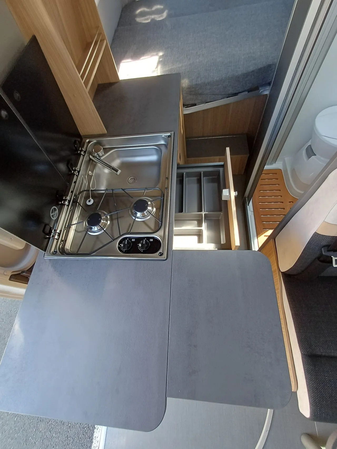 Fourgon aménagé - Possl - SUMMIT 600 PLUS FRENCH EDITION - 2026