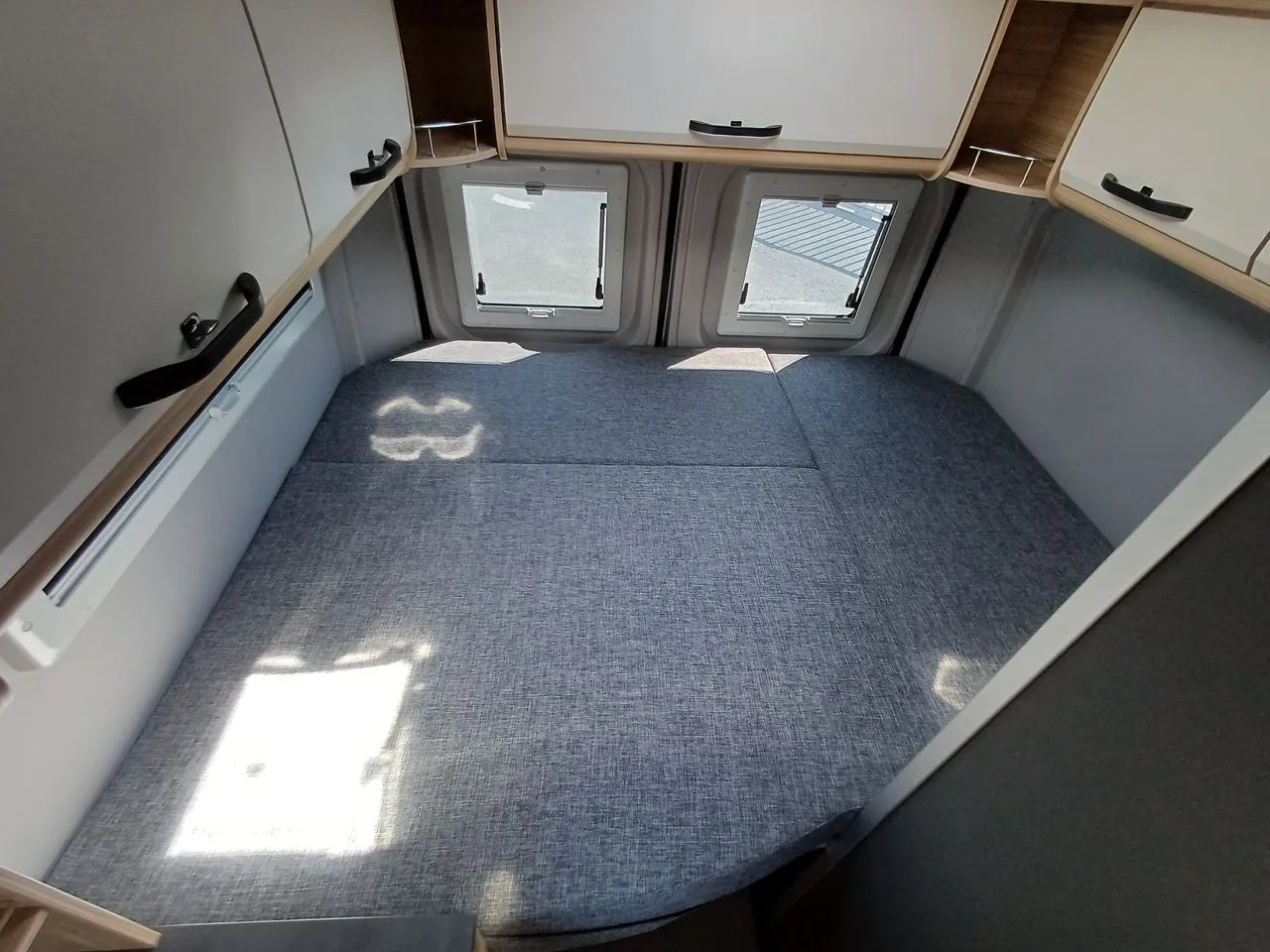 Fourgon aménagé - Possl - SUMMIT 600 PLUS FRENCH EDITION - 2026