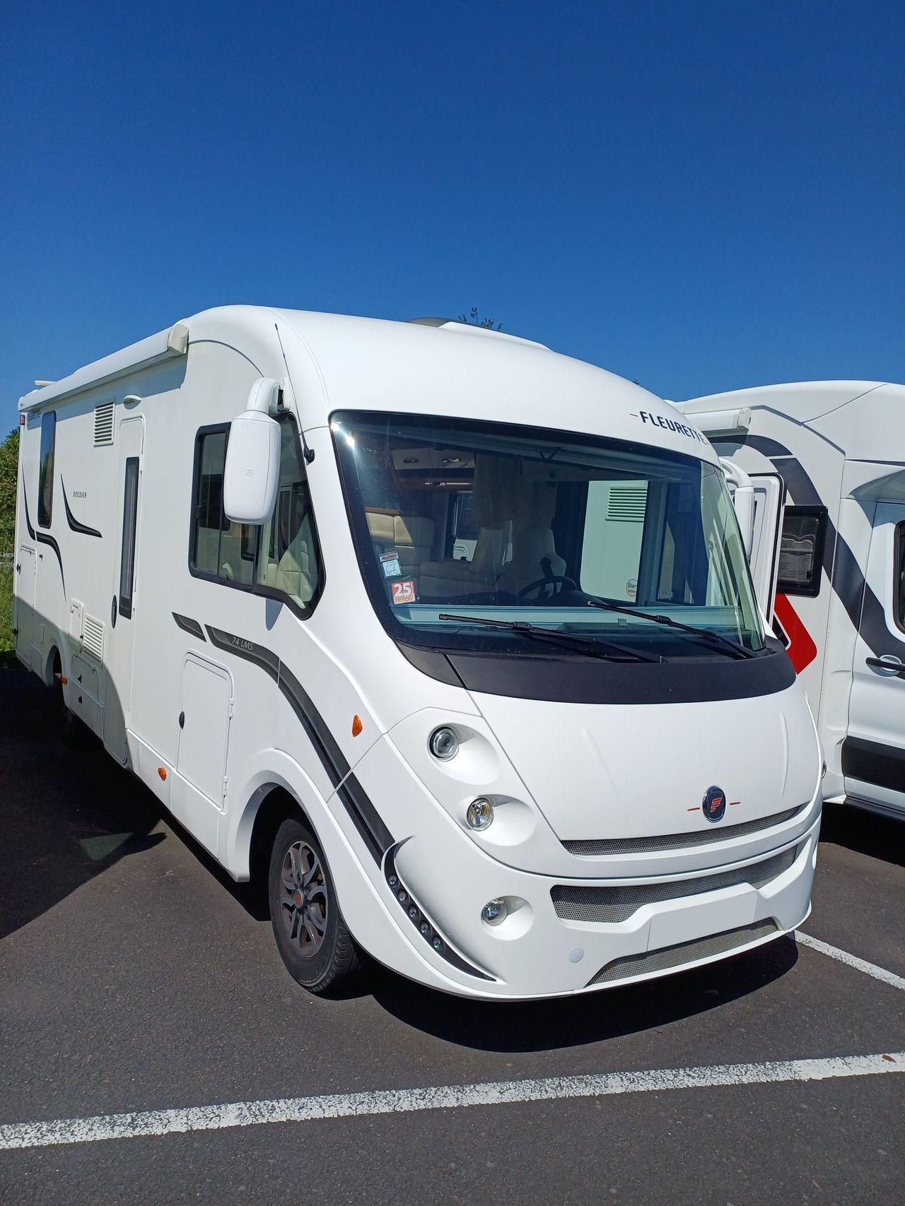 Camping-car FLEURETTE DISCOVER 74 LMS