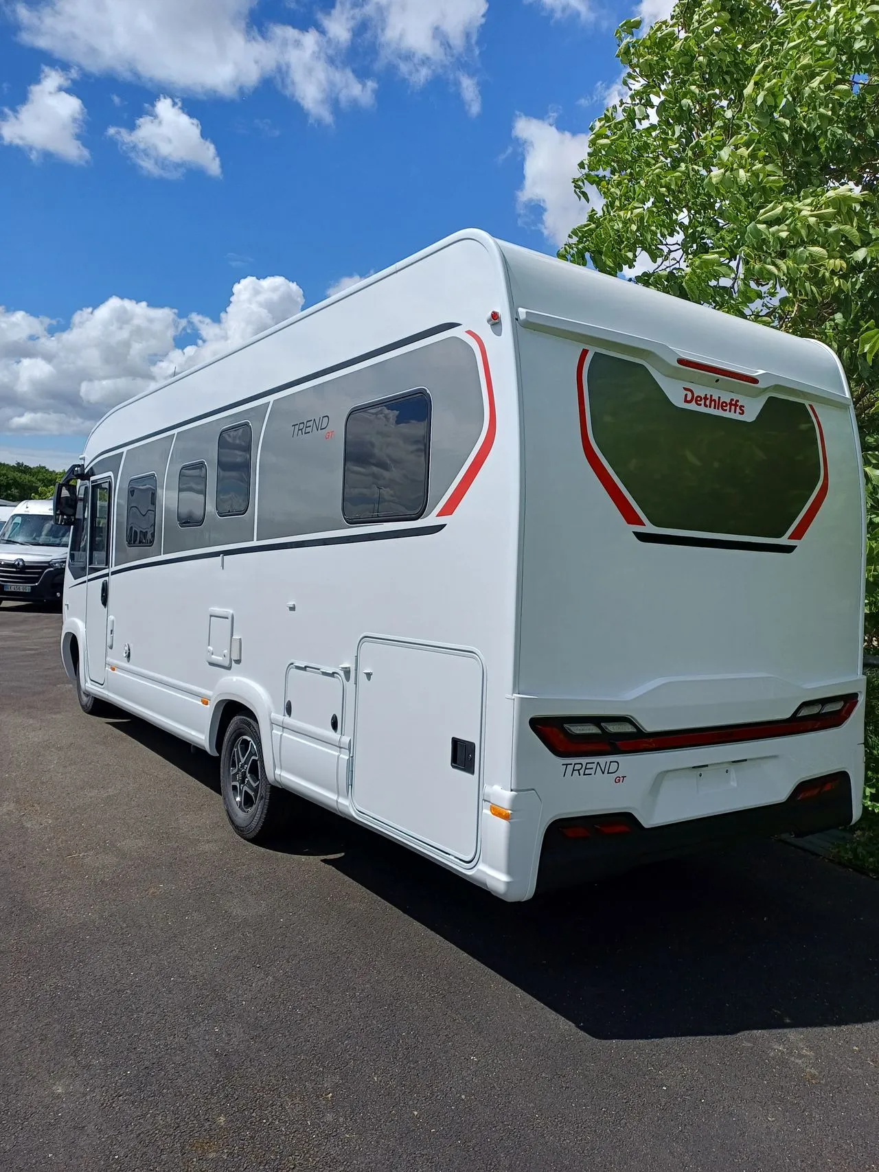 Camping-car - Dethleffs - I 7057 EBL ACTIVE - 2026