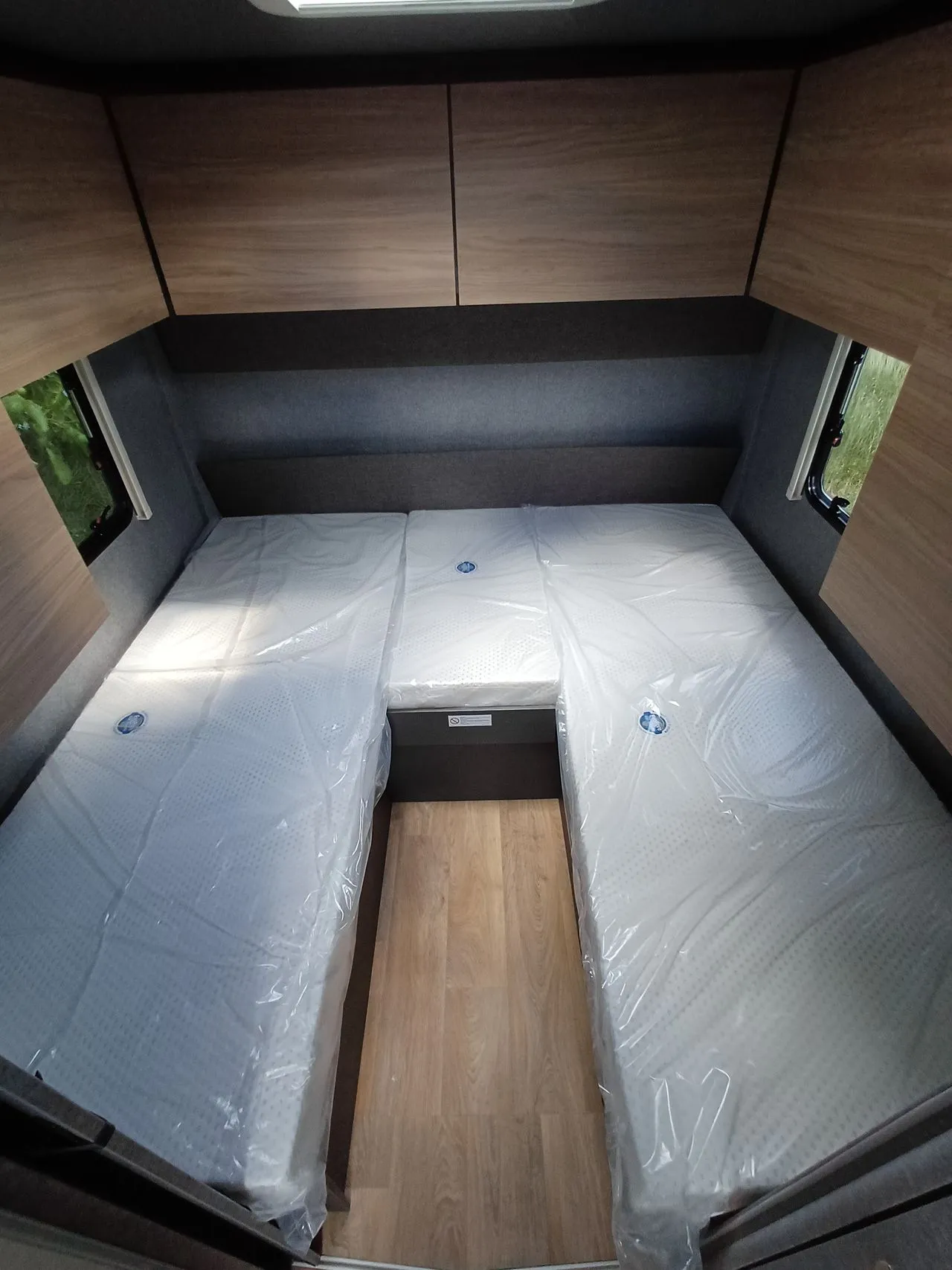 Camping-car - Dethleffs - I 7057 EBL ACTIVE - 2026