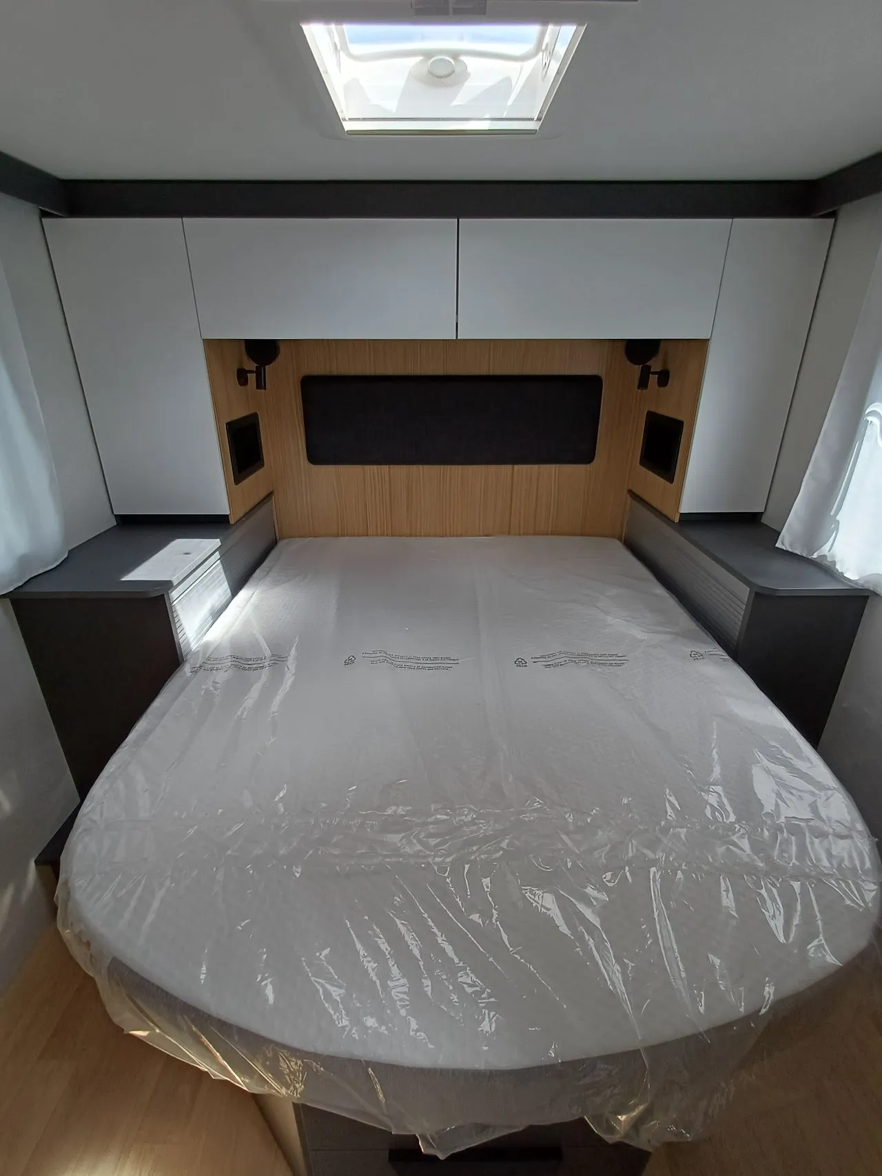 Camping-car - Pilote - P 740 FC EVIDENCE - 2026