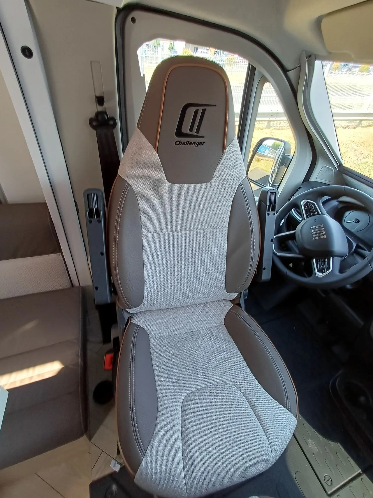 Camping-car - Challenger - X 250 OPEN EDITION - 2026