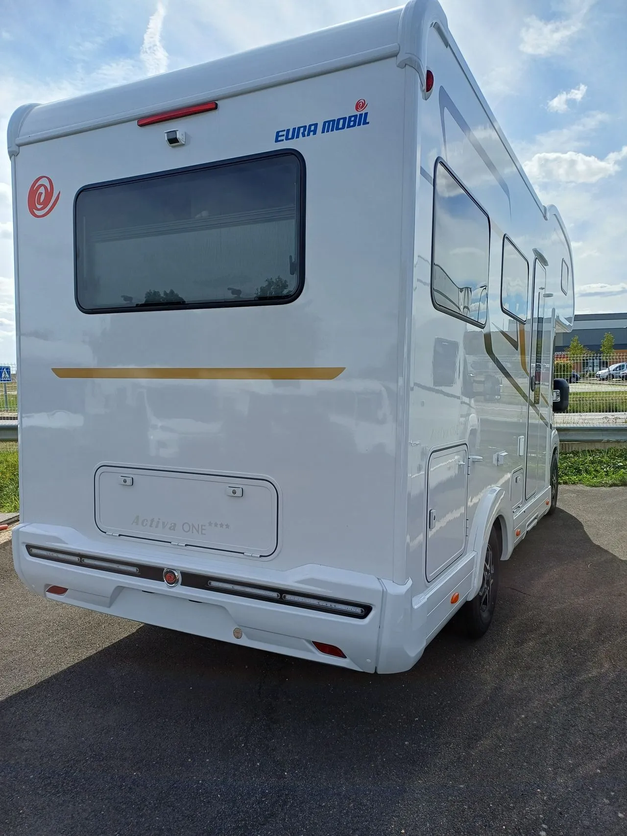 Camping-car - Eura Mobil - ACTIVA ONE 650 HS - 2026