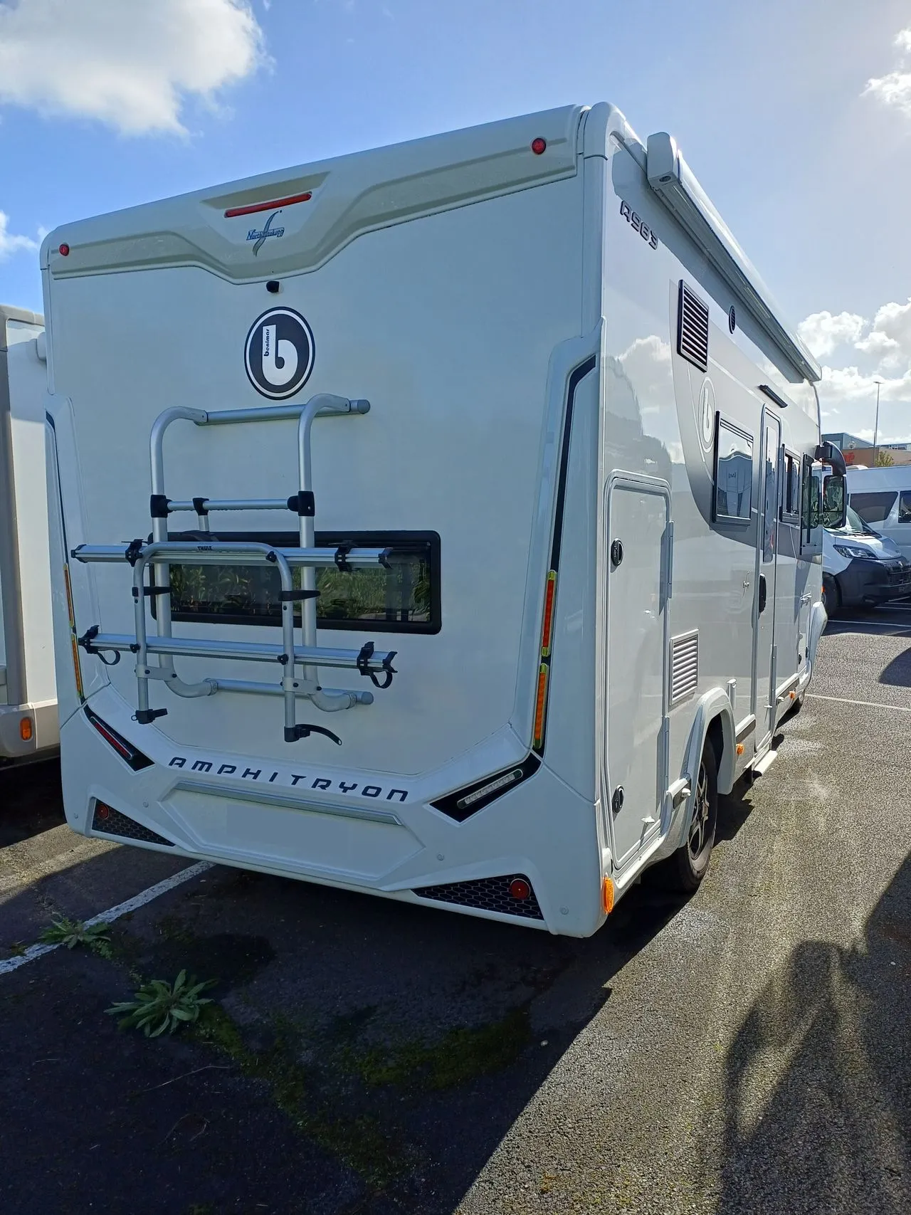 AMPHITRYON 983
