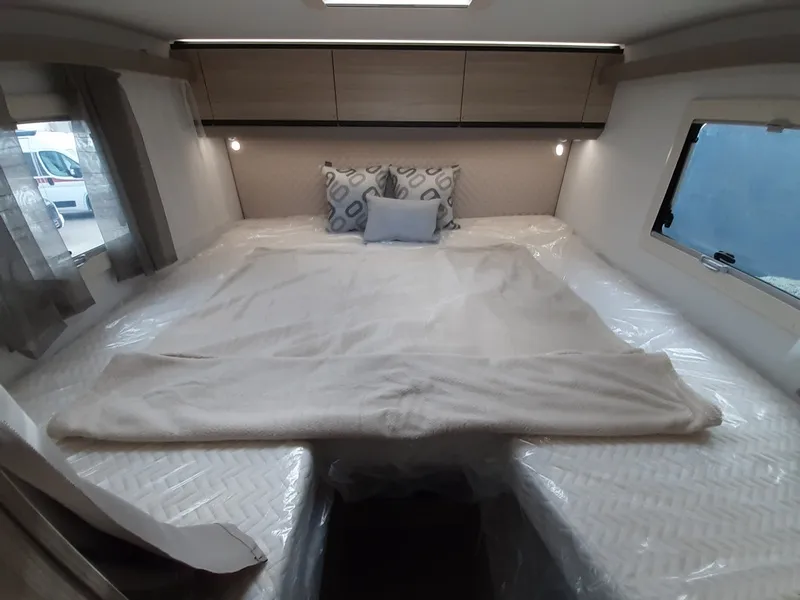 Camping-car - Adria - DL 60 YEARS SELECTION - 2025