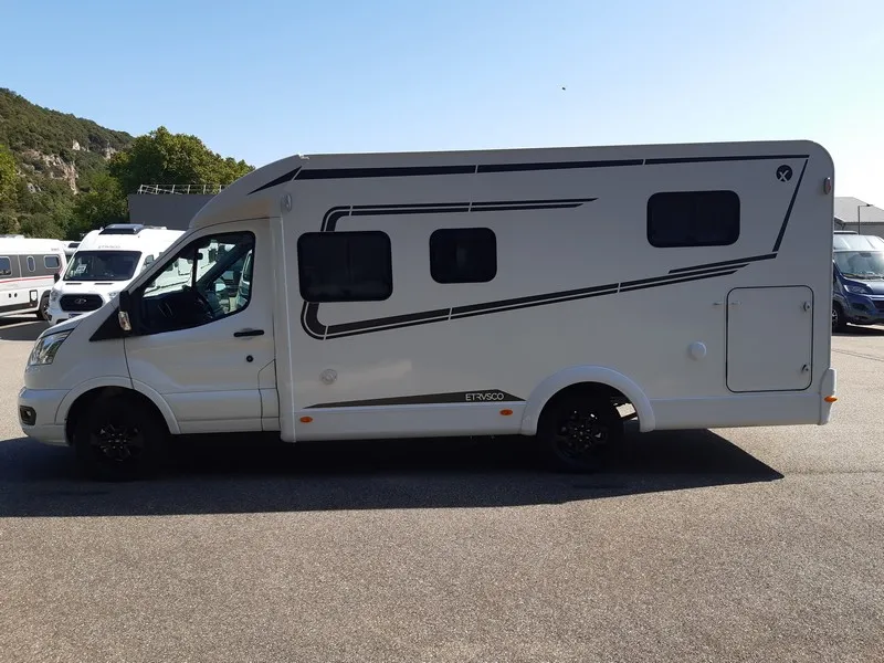 Camping-car - Etrusco - V6.8 SCF - 2025