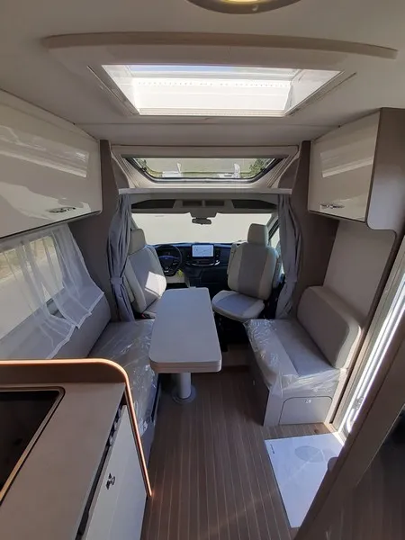 Camping-car - Etrusco - V6.8 SCF - 2025
