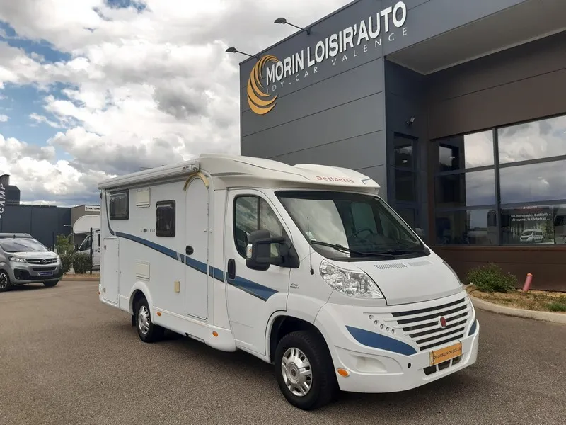GLOBEBUS T15