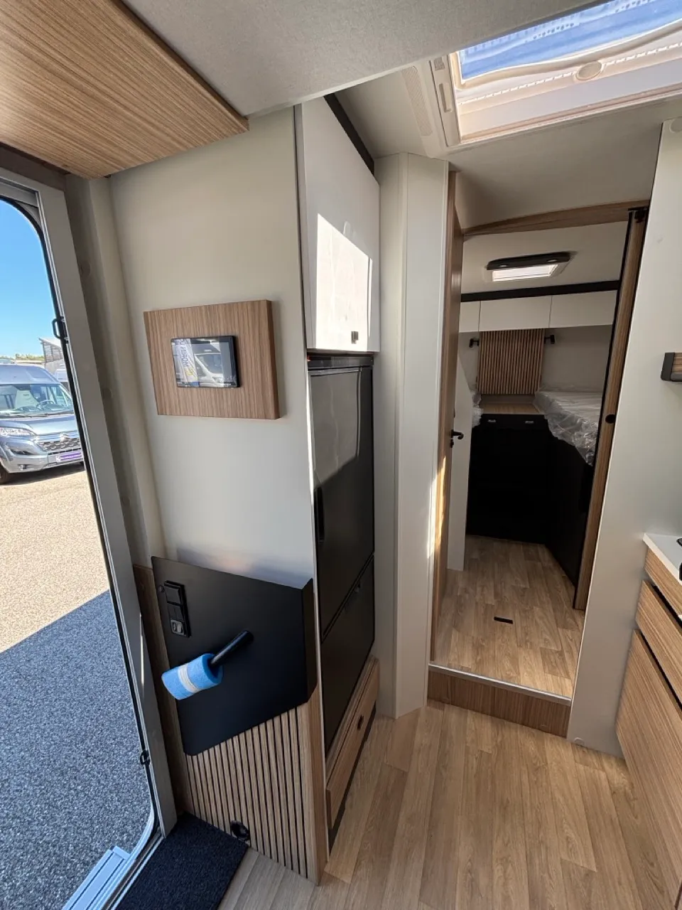 Camping-car - Pilote - P 740 FGJ - 2026