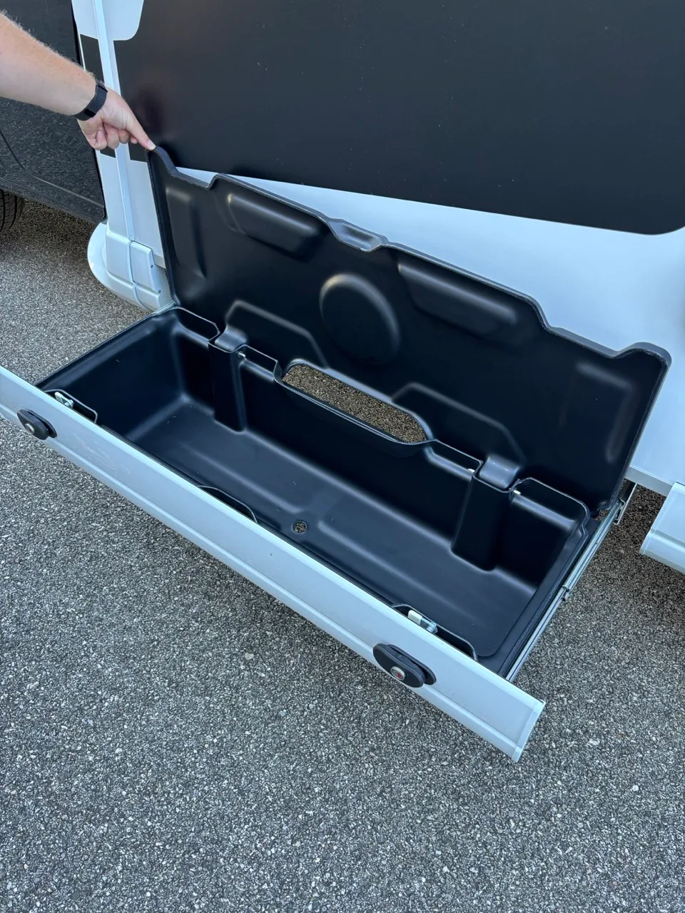 Camping-car - Pilote - P 740 FGJ - 2026