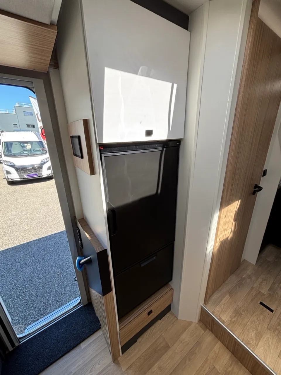 Camping-car - Pilote - P 740 FGJ - 2026