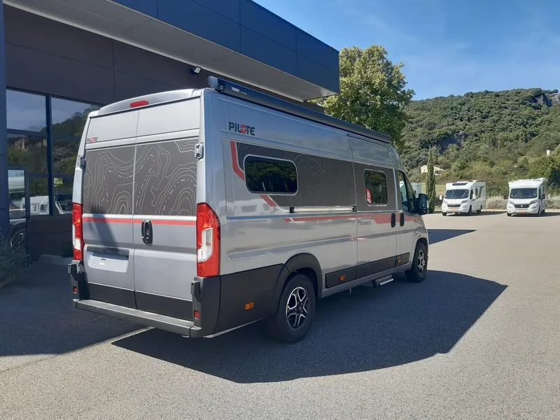 Fourgon aménagé - Pilote - V630 J EVIDENCE - 2026