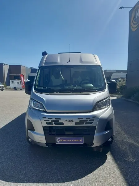 Fourgon aménagé - Pilote - V630 J EVIDENCE - 2026