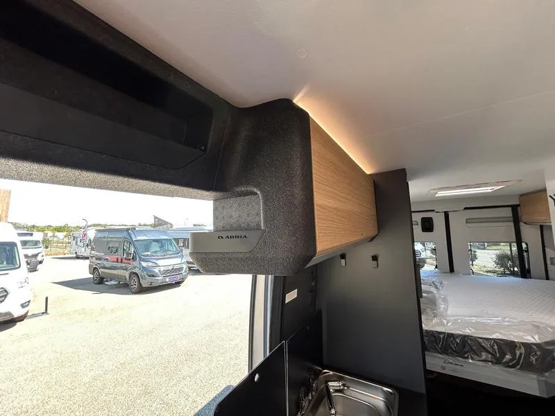 Fourgon aménagé - Adria - TWIN 640 SGX 60 YEARS - 2026